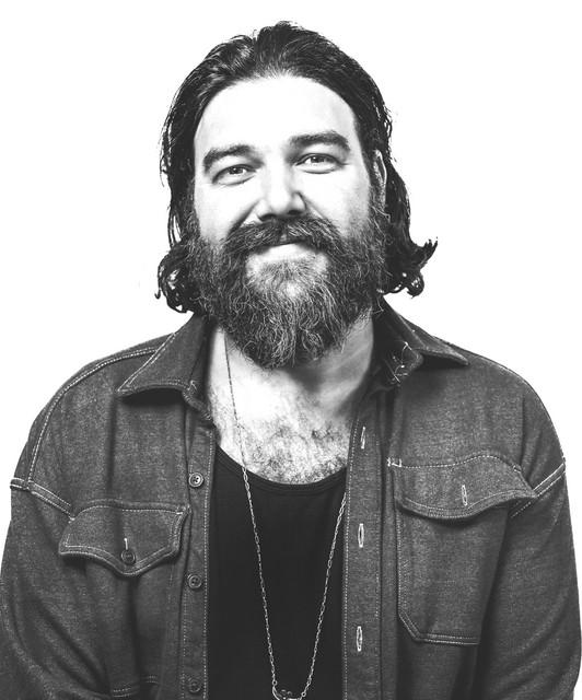 Travis Shallow