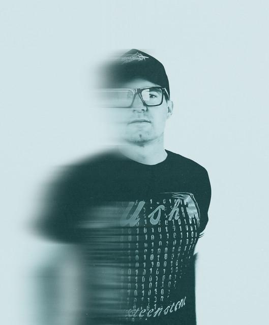 Luke Mills