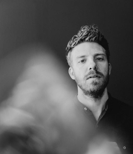 Andrew Belle