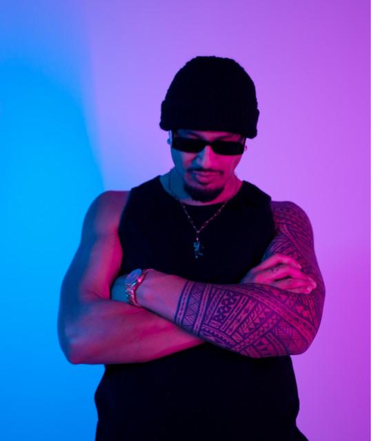 Victor J Sefo