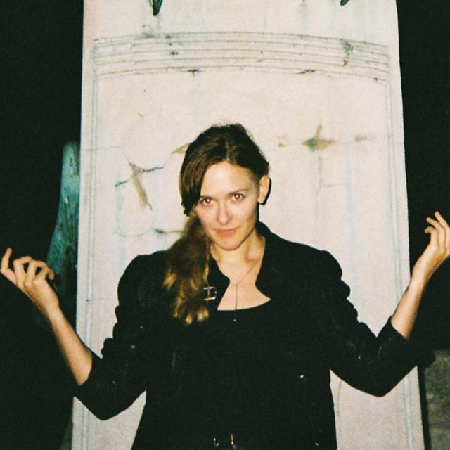 Maria W Horn