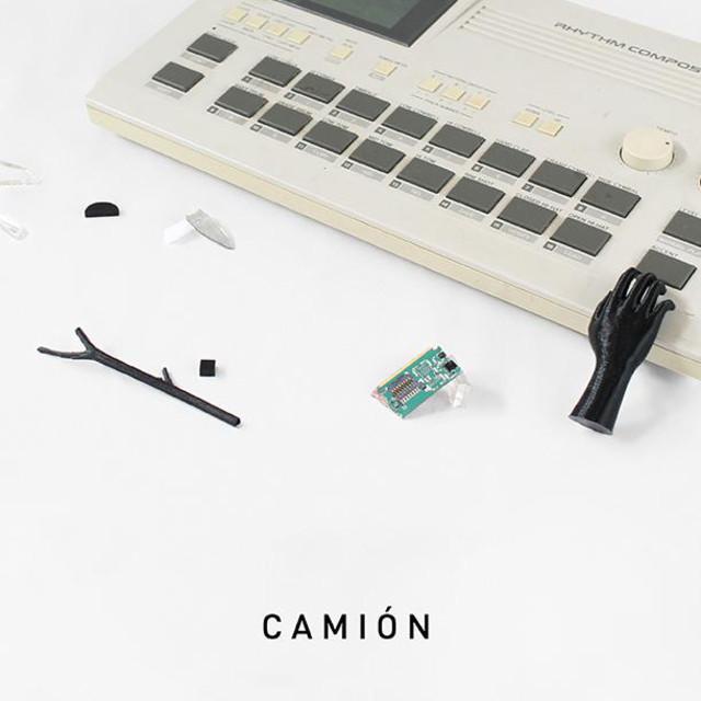 CAMION