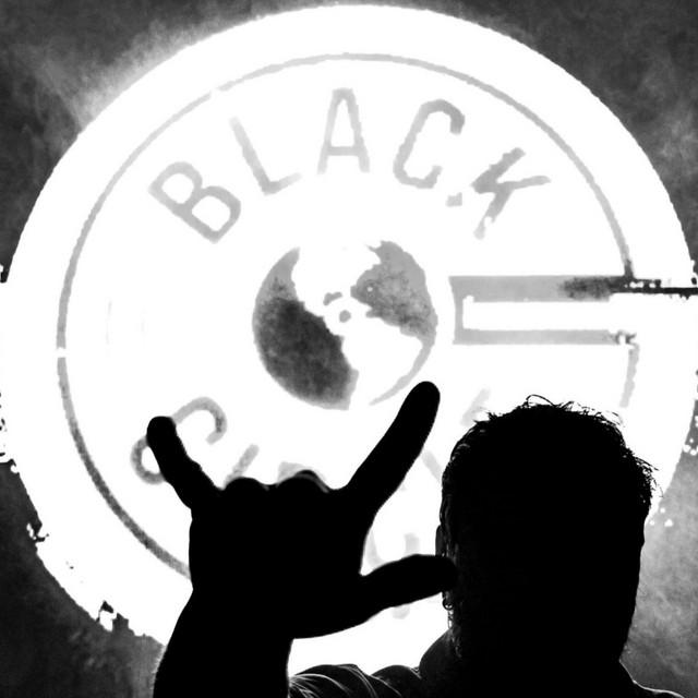 Black Circle