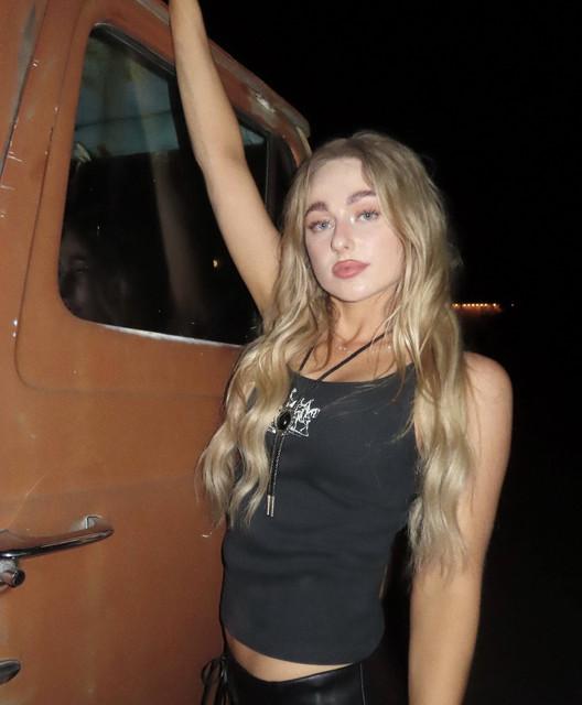 Elana Jane