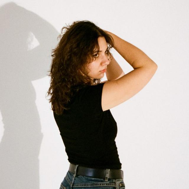 Nina Leo