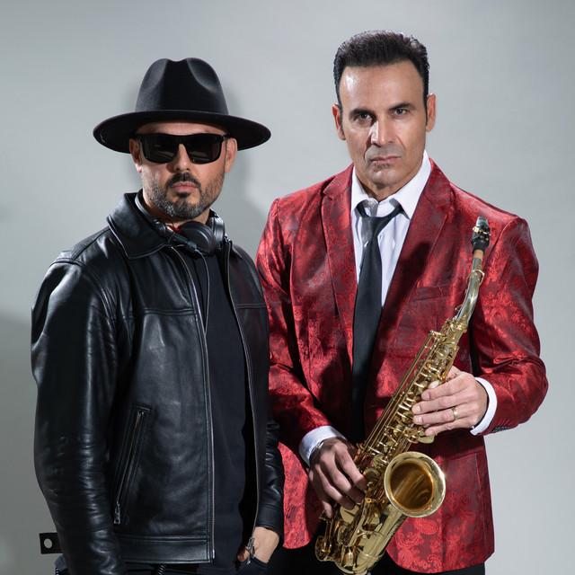 ROGER & ROCO