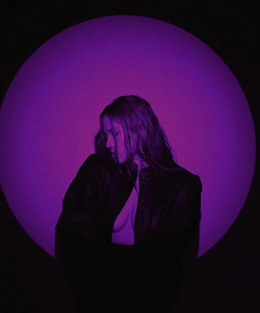 Neonomora