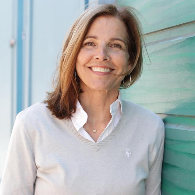 Liz Kennedy