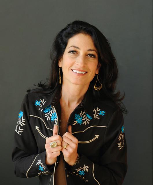 Linda Chorney
