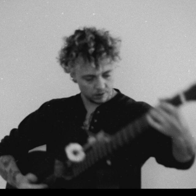 Dylan And The Moon