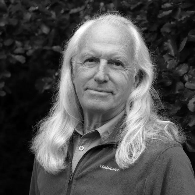 M / Robin Scott