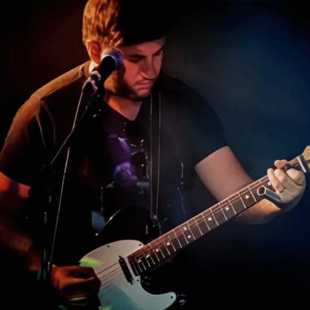 Kev Howell