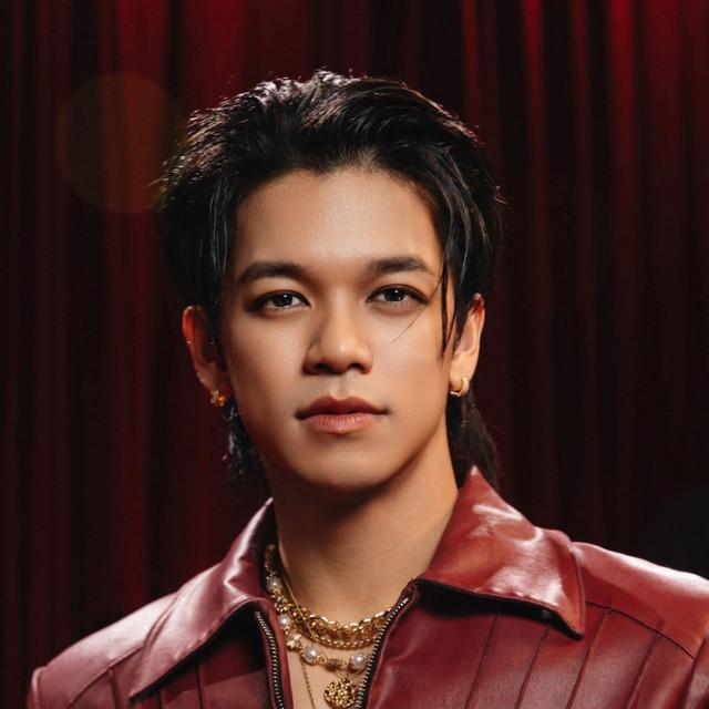 (S)TRONG