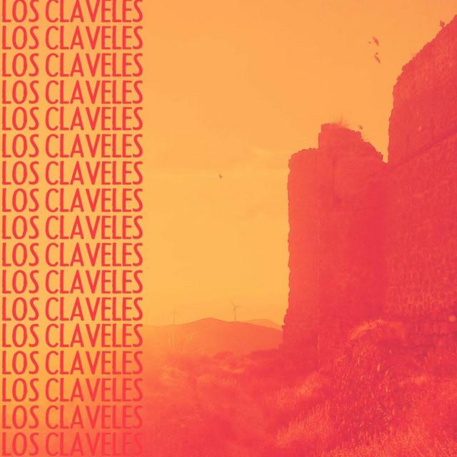 Los Claveles