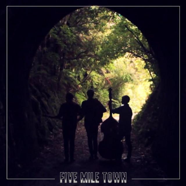 Five Mile Town