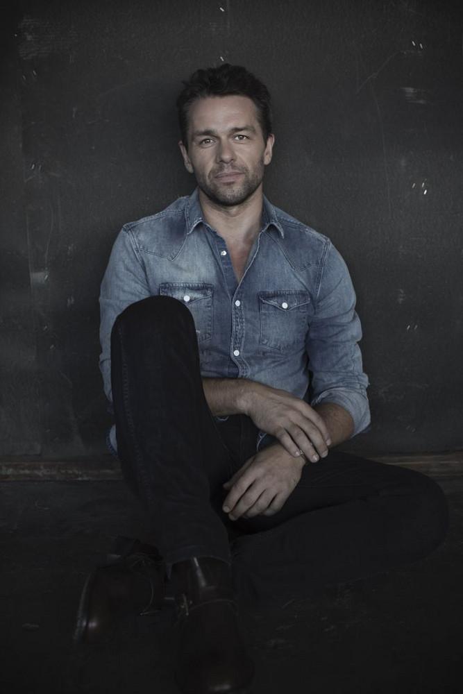 Julian Ovenden