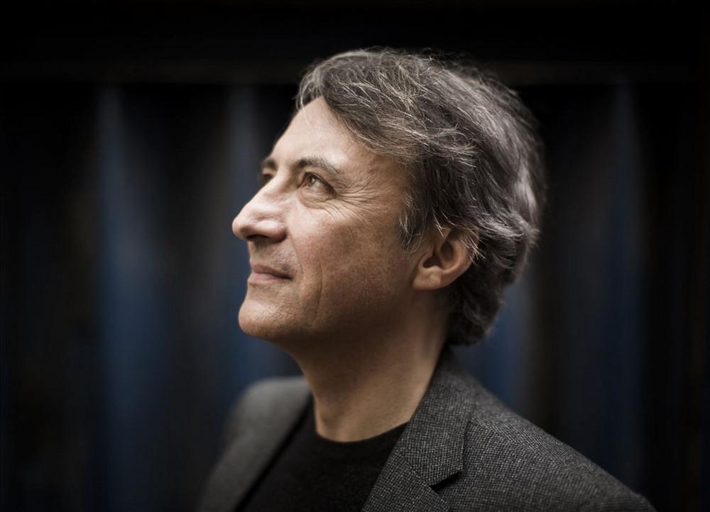 Jean-Efflam Bavouzet