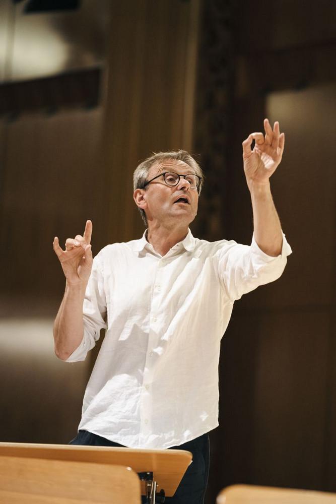 Simon Halsey