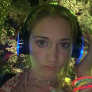 roseeeee13's profile picture