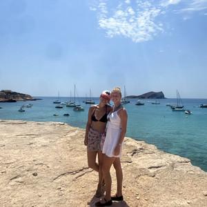 Callie Cross🪸🌸🐬's profile picture