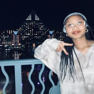 L A I L A's profile picture