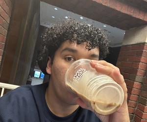 marlon 's profile picture