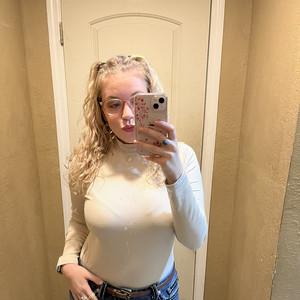 @dumbblonde