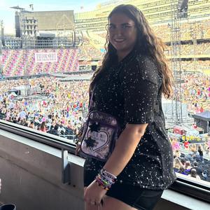 Madeline's profile picture
