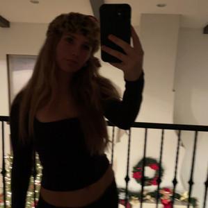 emily!'s profile picture