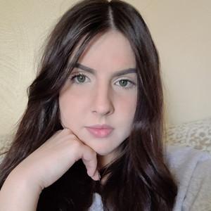 Julia Adams's profile picture