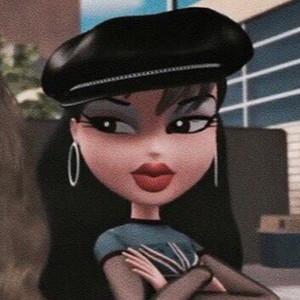 Ella's profile picture