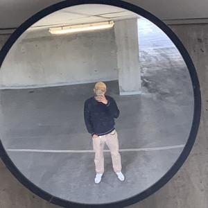 .kb.'s profile picture